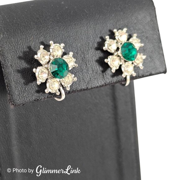 Vintage Little Nemo Green Rhinestone Flower Silver Tone Screwback Earrings - Picture 1 of 11
